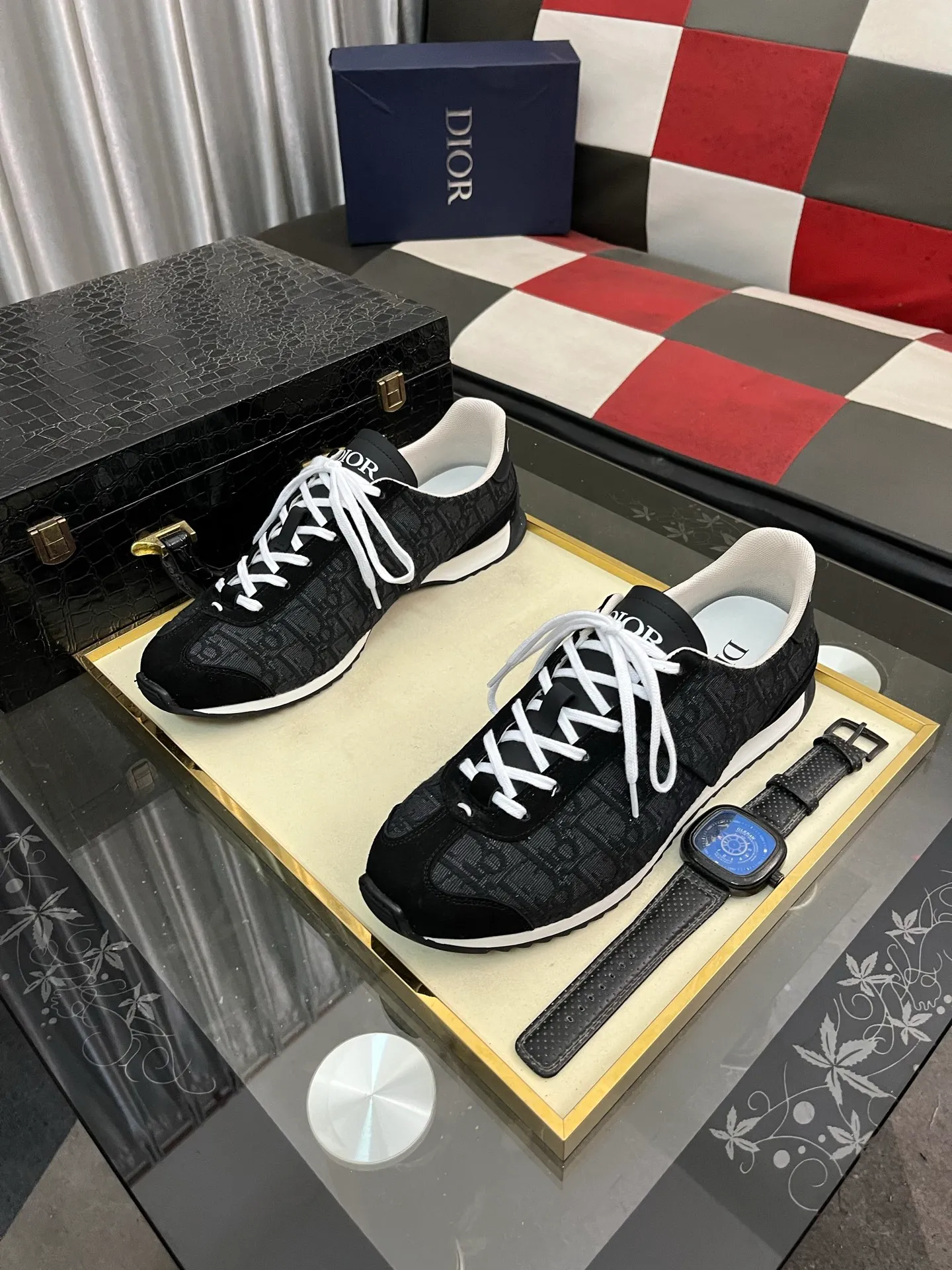 Men's shoes 💰420⌚️⌚️[Dior] Dior couple's style, new casual style launched in Hong Kong counters. Official website 1:1 production. Original Italian materials. Designed by European and American masters. Perfect shape to create counter quality. Solid color rubber wear-resistant outsole and classic dazzling head! Super versatile and very comfortable. High-end without losing taste, fashionable and novel! ! Absolute focus! Code number: 36-448️⃣Colors available